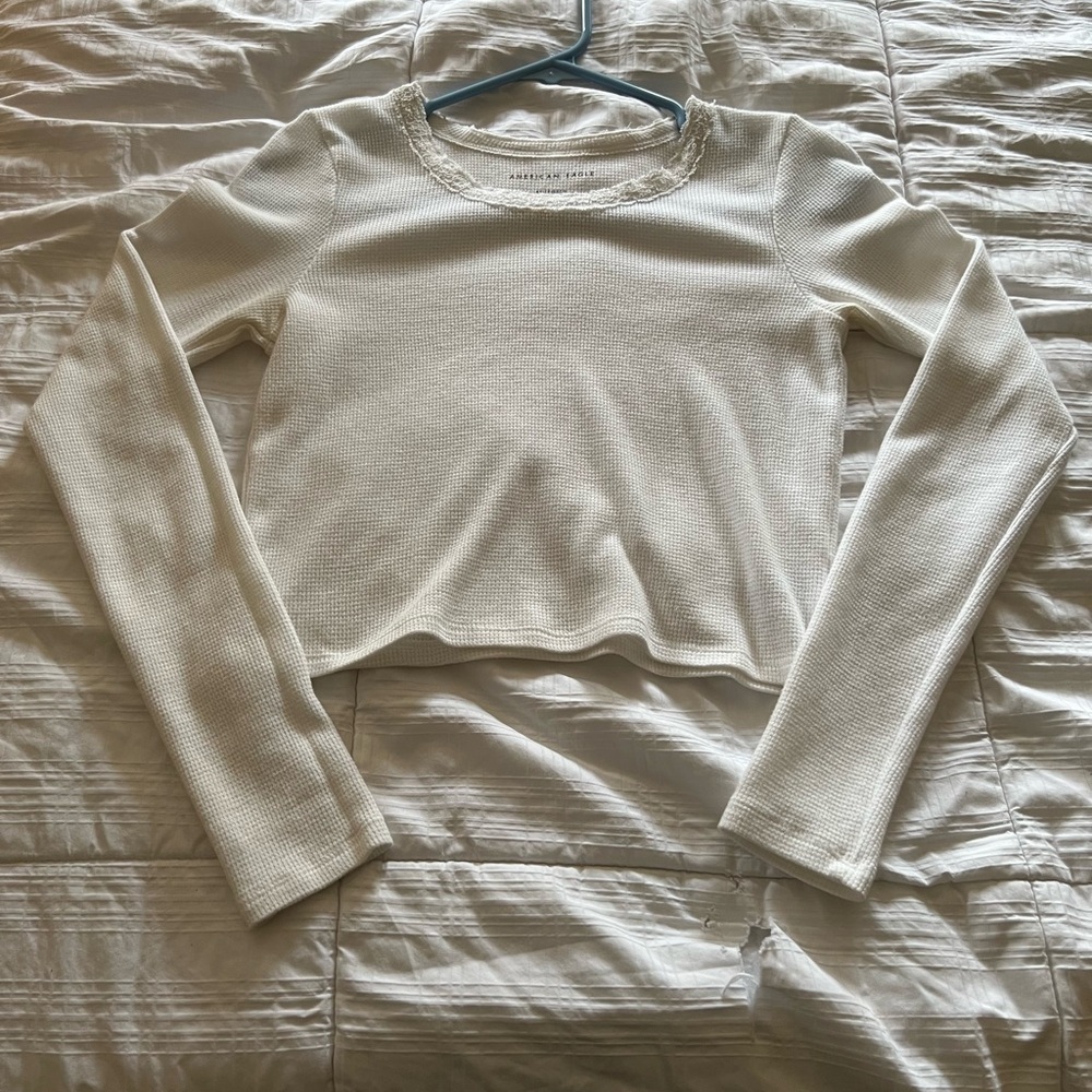 american eagle white long sleeve